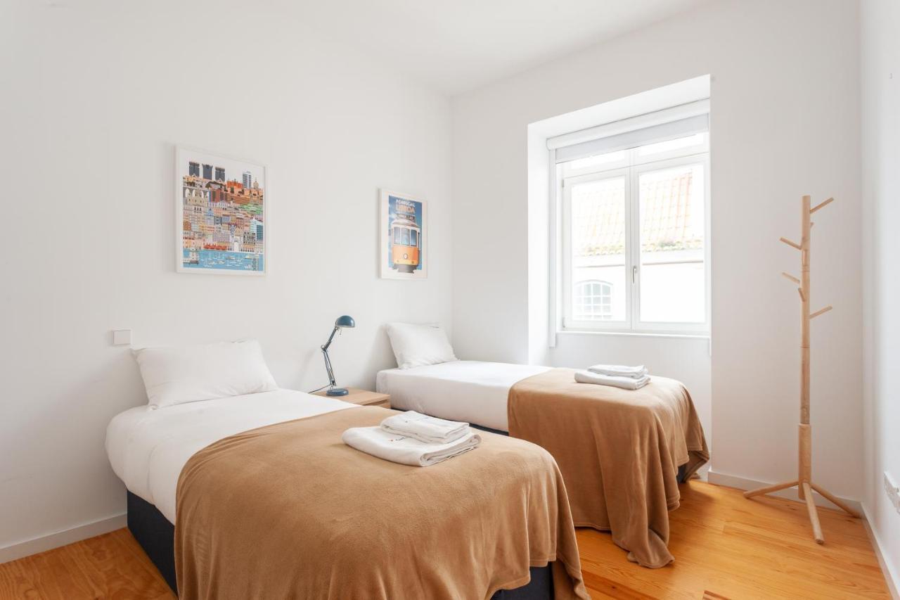 Flh Chiado Amazing Flat Apartment Lisbon Bagian luar foto